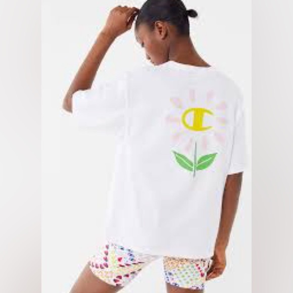 Champion Floral Tee - Picture 2 of 6